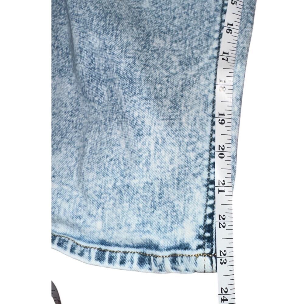 Lane Bryant Sz18 High-Rise Girlfriend Straight CropMagic Waistband stone wash - Picture 3 of 5